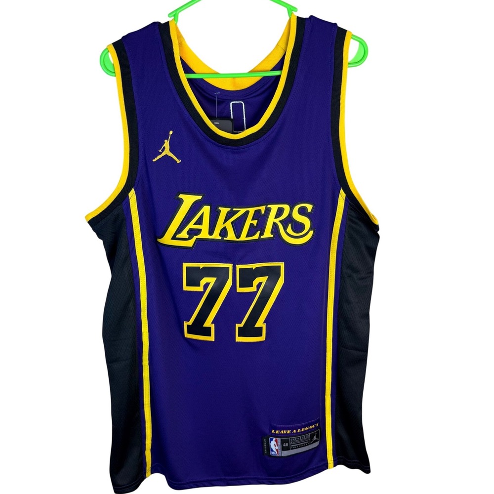 Jordan Lakers Luka Doncic 77 Statement Edition Swingman Jersey Purple Size 48 L